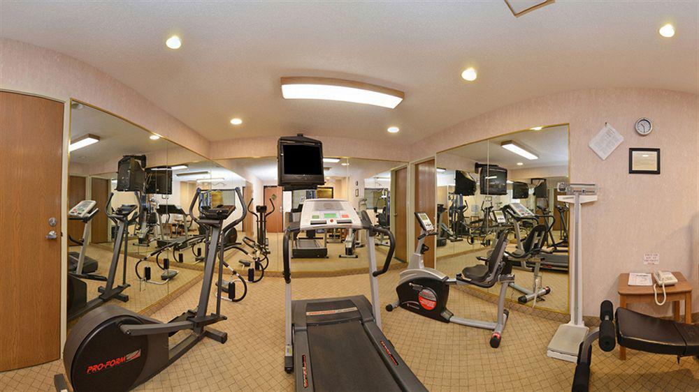 Quality Inn & Suites Woodstock Near Lake Geneva Экстерьер фото